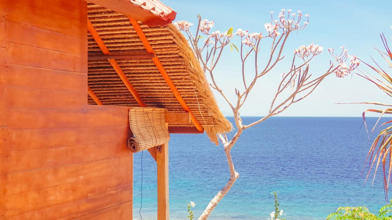 Malibu Huts Hotel Semaya Eksteriør billede