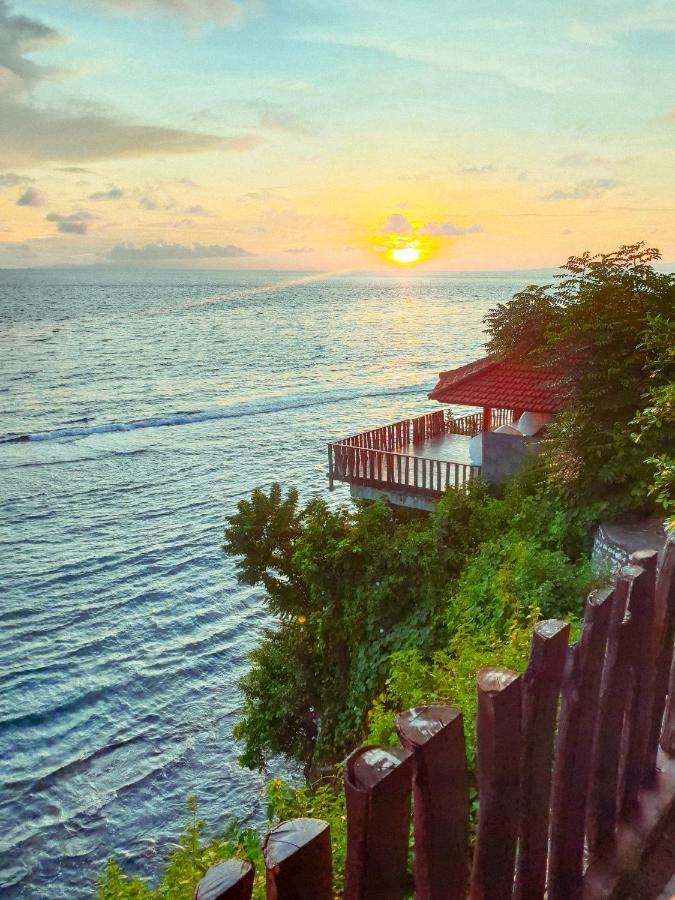 Malibu Huts Hotel Semaya Eksteriør billede
