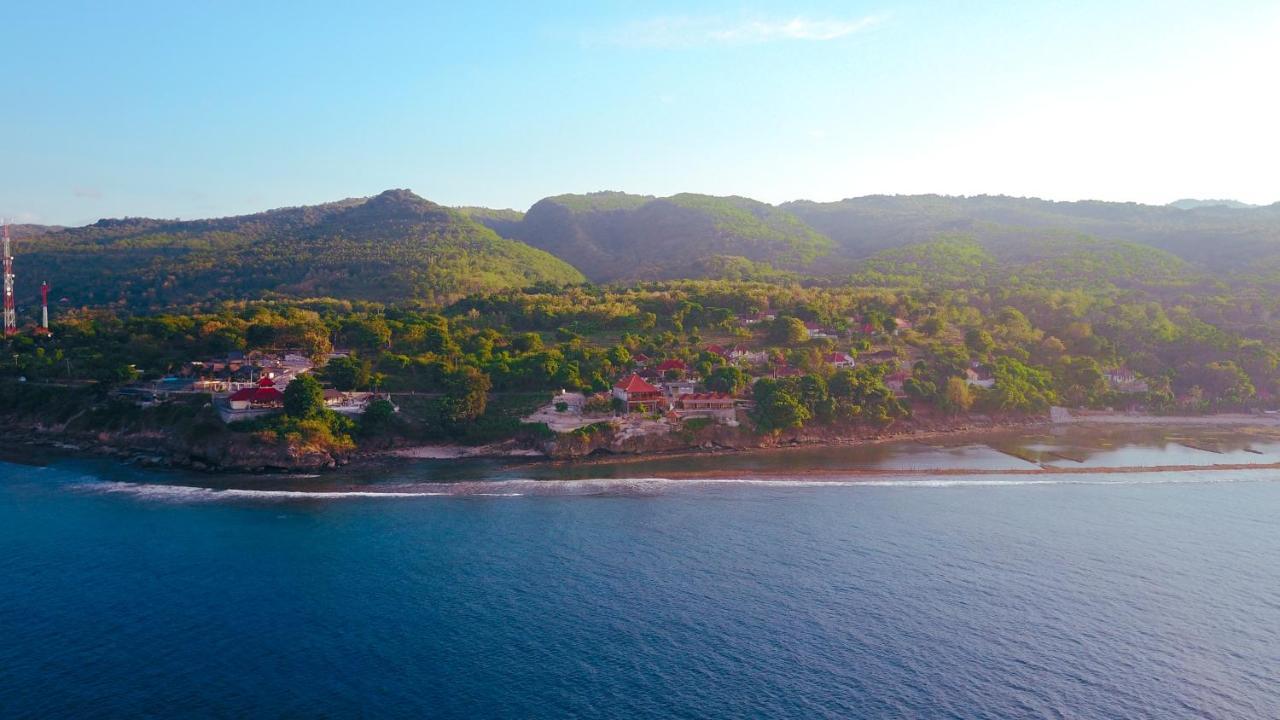 Malibu Huts Hotel Semaya Eksteriør billede