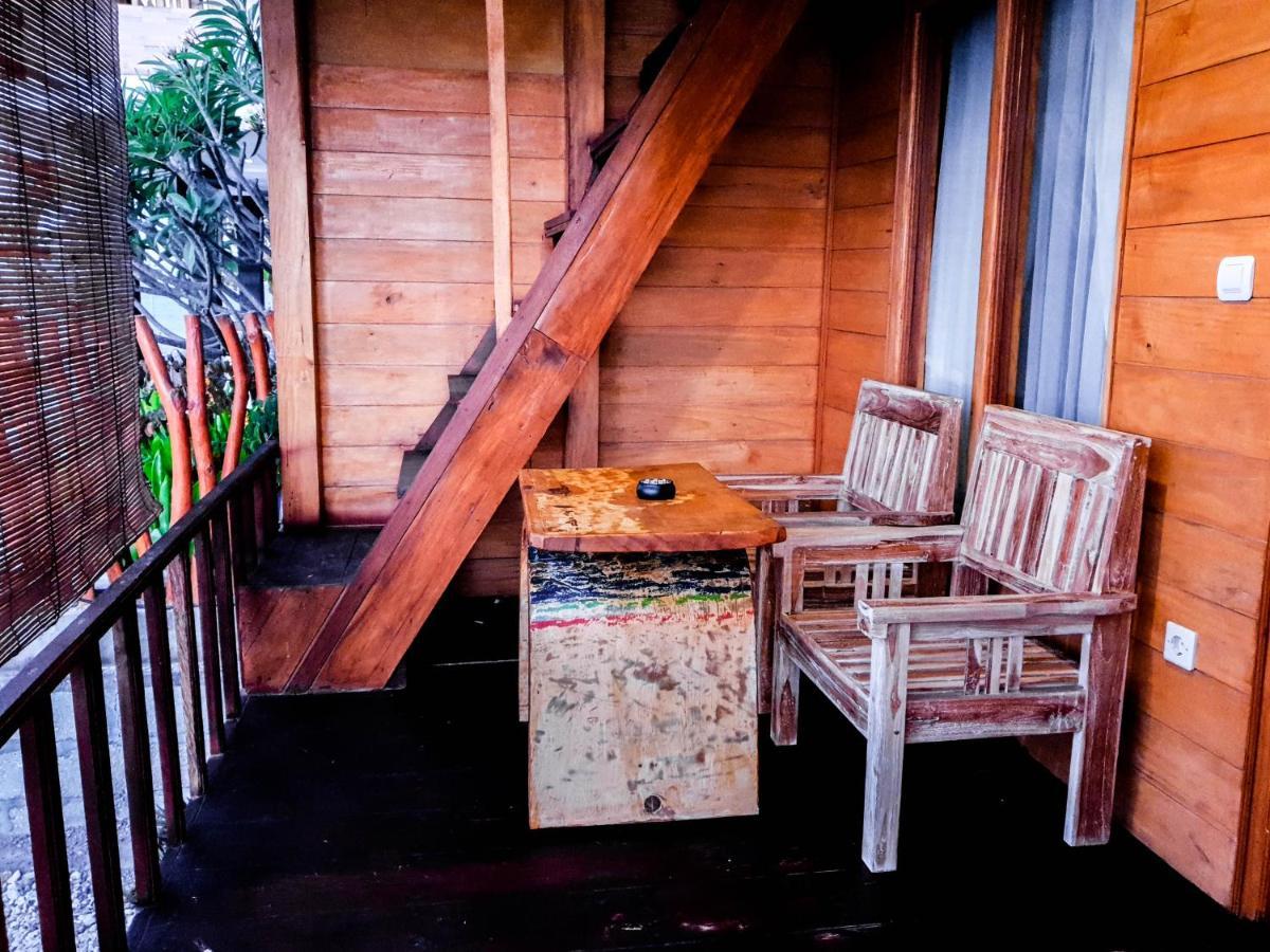 Malibu Huts Hotel Semaya Eksteriør billede