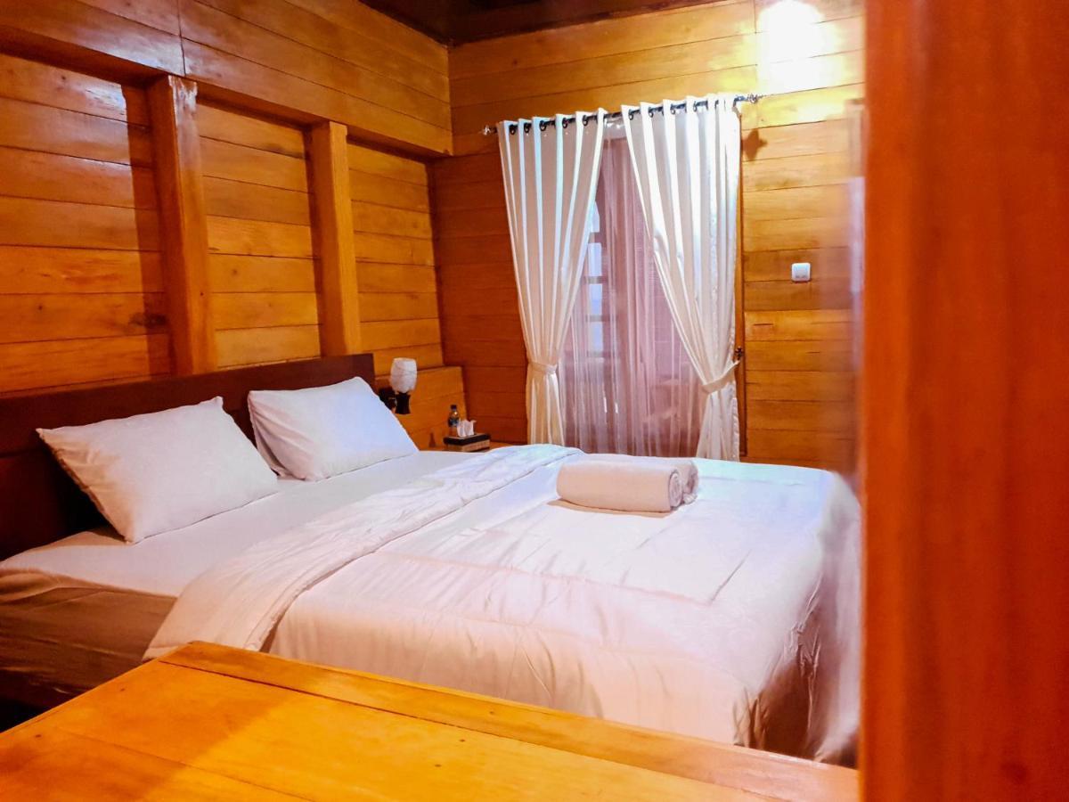 Malibu Huts Hotel Semaya Eksteriør billede