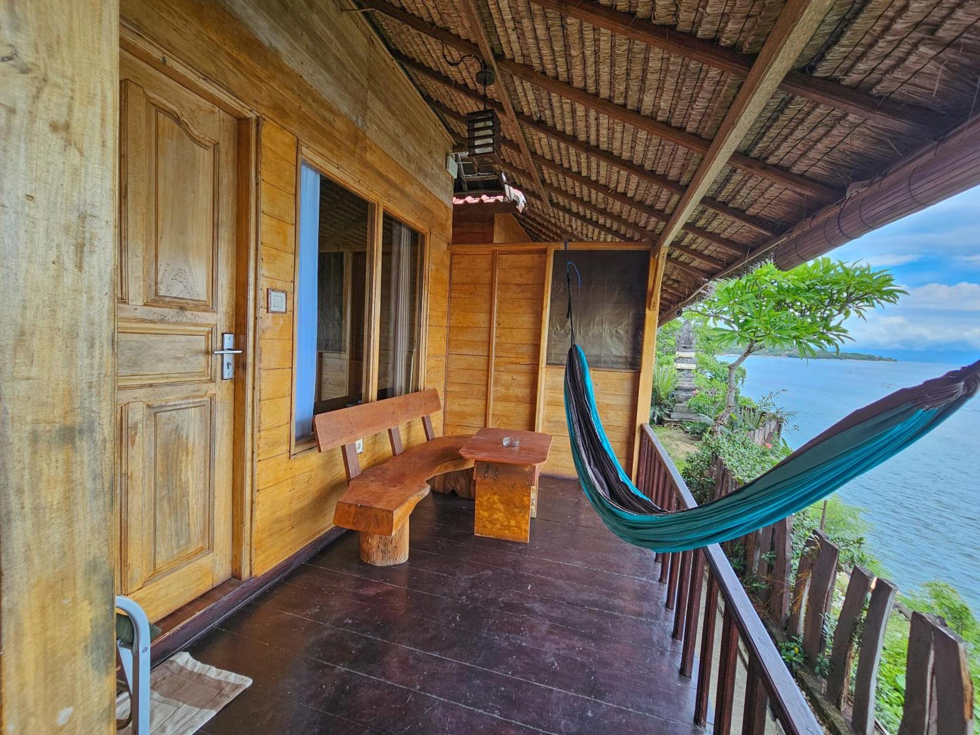 Malibu Huts Hotel Semaya Eksteriør billede